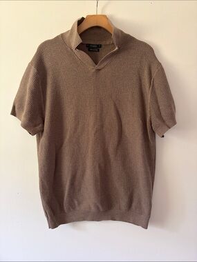Dunnes 100% Cotton Short-Sleeve Micro Waffle Knit V-Neck Sweater in Taupe Size L